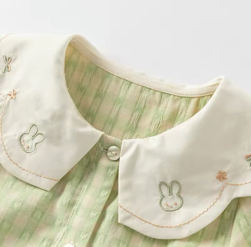 dave&bella デイブベラ ポシェット付き刺繍襟グリーンワンピース DB2252325