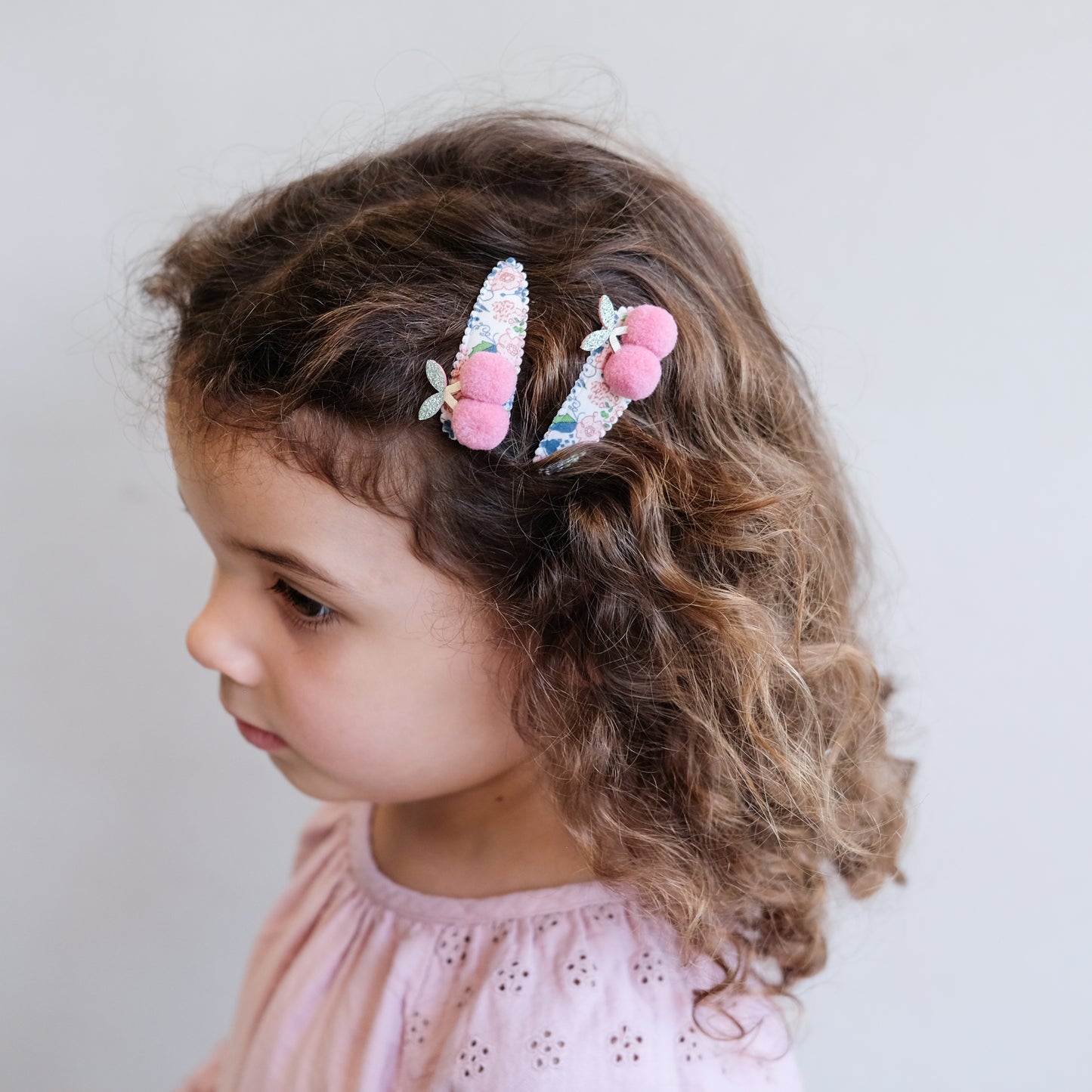 MIMI&LULA ミミアンドルーラ FLORAL POM POM CHERRIES CLIPS