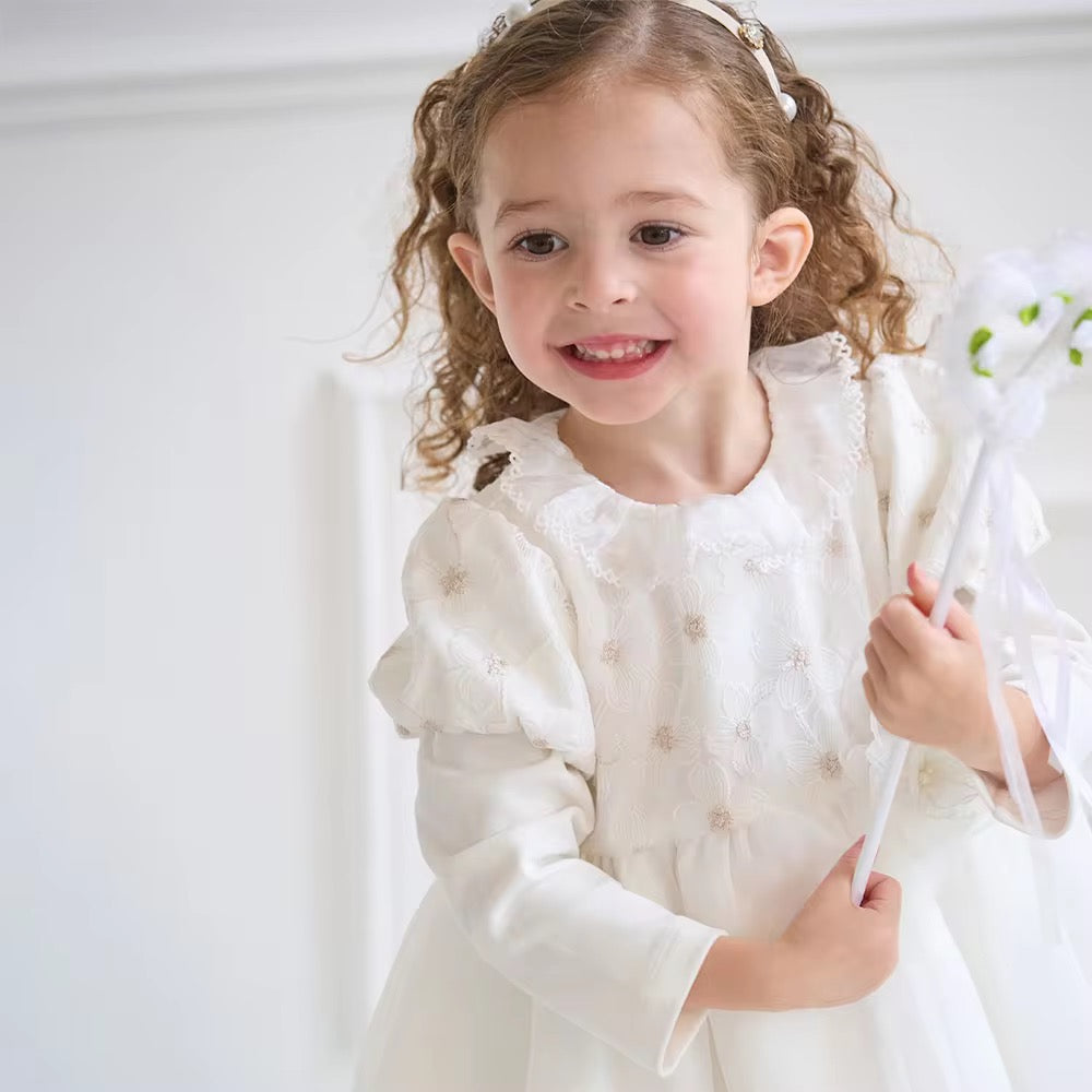 【予約】dave&bella デイブベラ コサージュ付きフラワー刺繍ドレス DB3252991