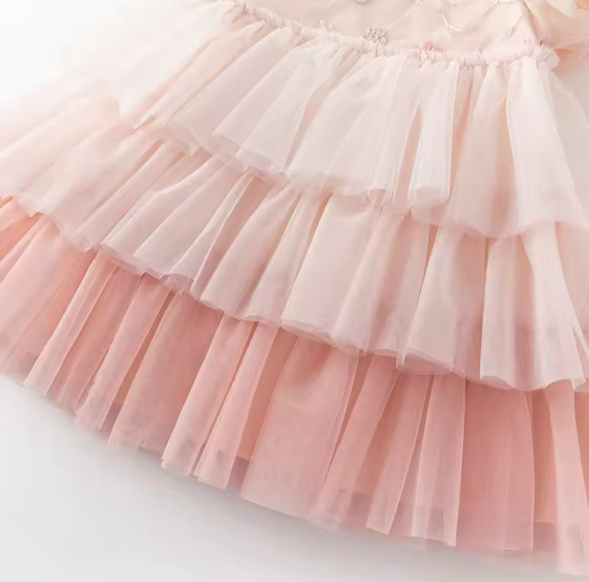 dave&bella デイブベラ フラワー刺繍ピンクドレス DB2251649