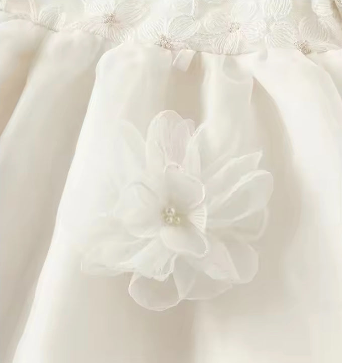 【予約】dave&bella デイブベラ コサージュ付きフラワー刺繍ドレス DB3252991