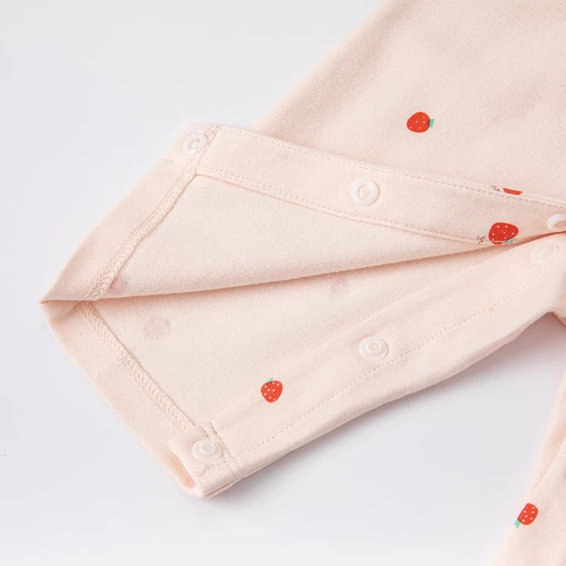 dave&bella デイブベラ スタイ付きいちごデザインロンパース DB1221170 59cm