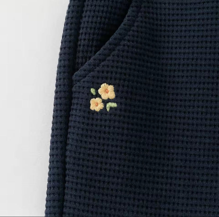 【予約】dave&bella デイブベラ　裾フリルフラワー刺繍パンツ　DB3252417