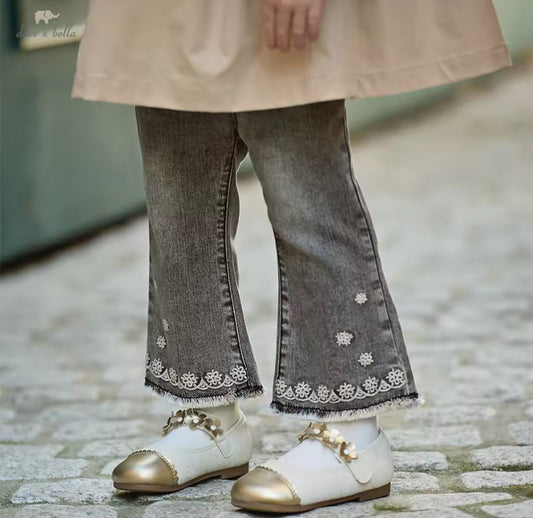 【予約】dave&bella デイブベラ　ブラックフレアデニム　DB1260322