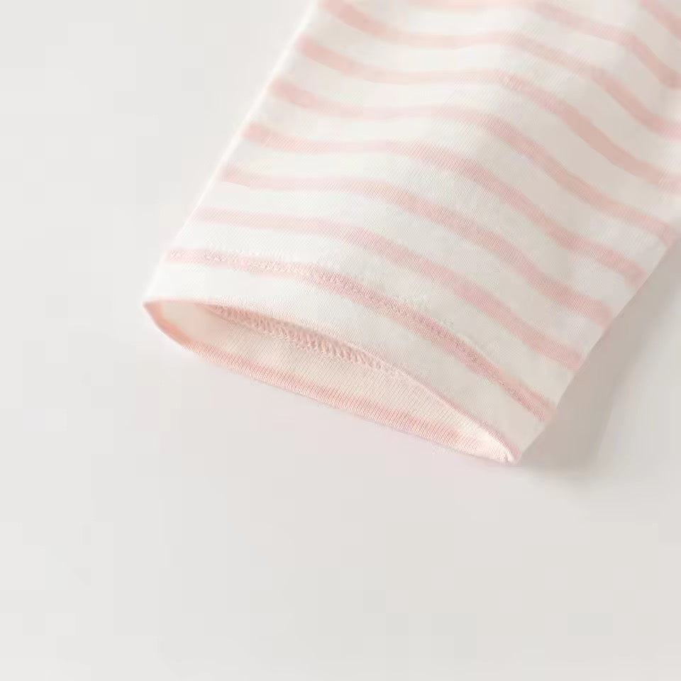 【予約】dave&bella デイブベラ　アニマルデザインボーダートップス　DB1260806