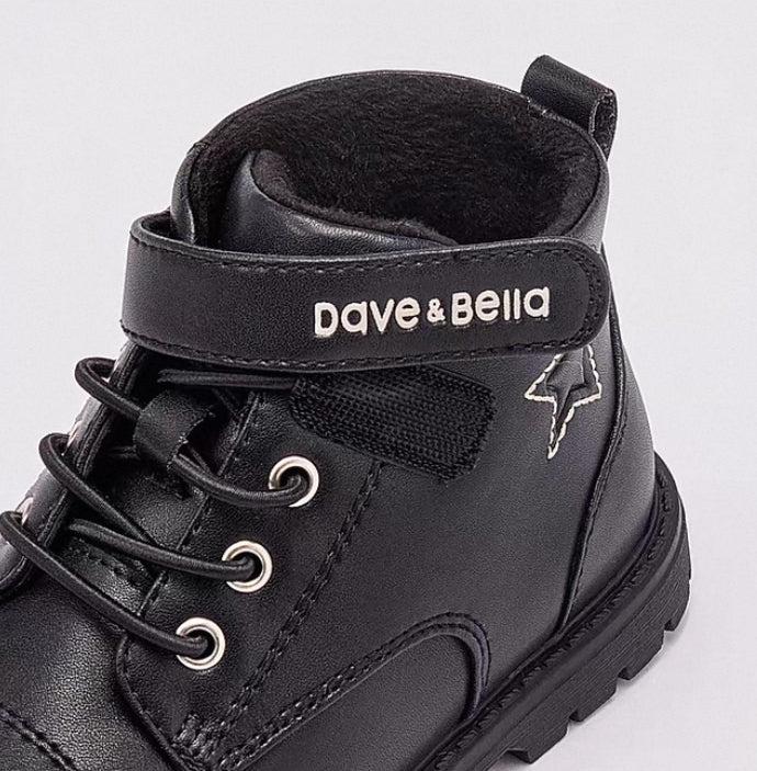 【予約】dave&bella　デイブベラ　スターデザインブラックブーツ　DB4242781