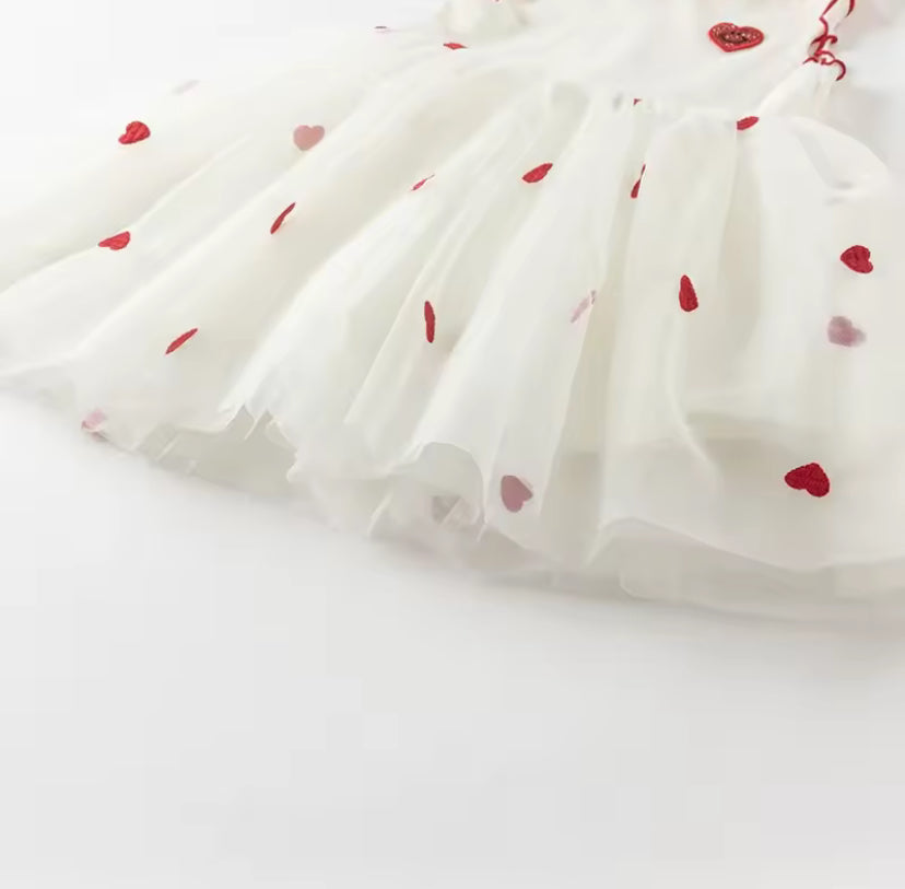 【予約】dave&bella デイブベラ　ハート刺繍ワンピース　DB2253134