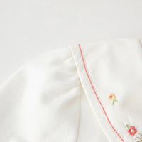 【予約】dave&bella デイブベラ　フラワー刺繍セーラー襟ブラウス　DB3236244